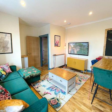 Apartmán Lively & Energetic 2Br On The Royal Mile EDI Exteriér fotografie