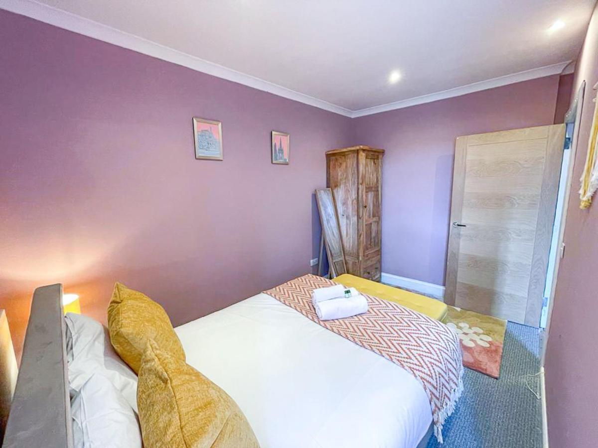 Apartmán Lively & Energetic 2Br On The Royal Mile EDI Exteriér fotografie